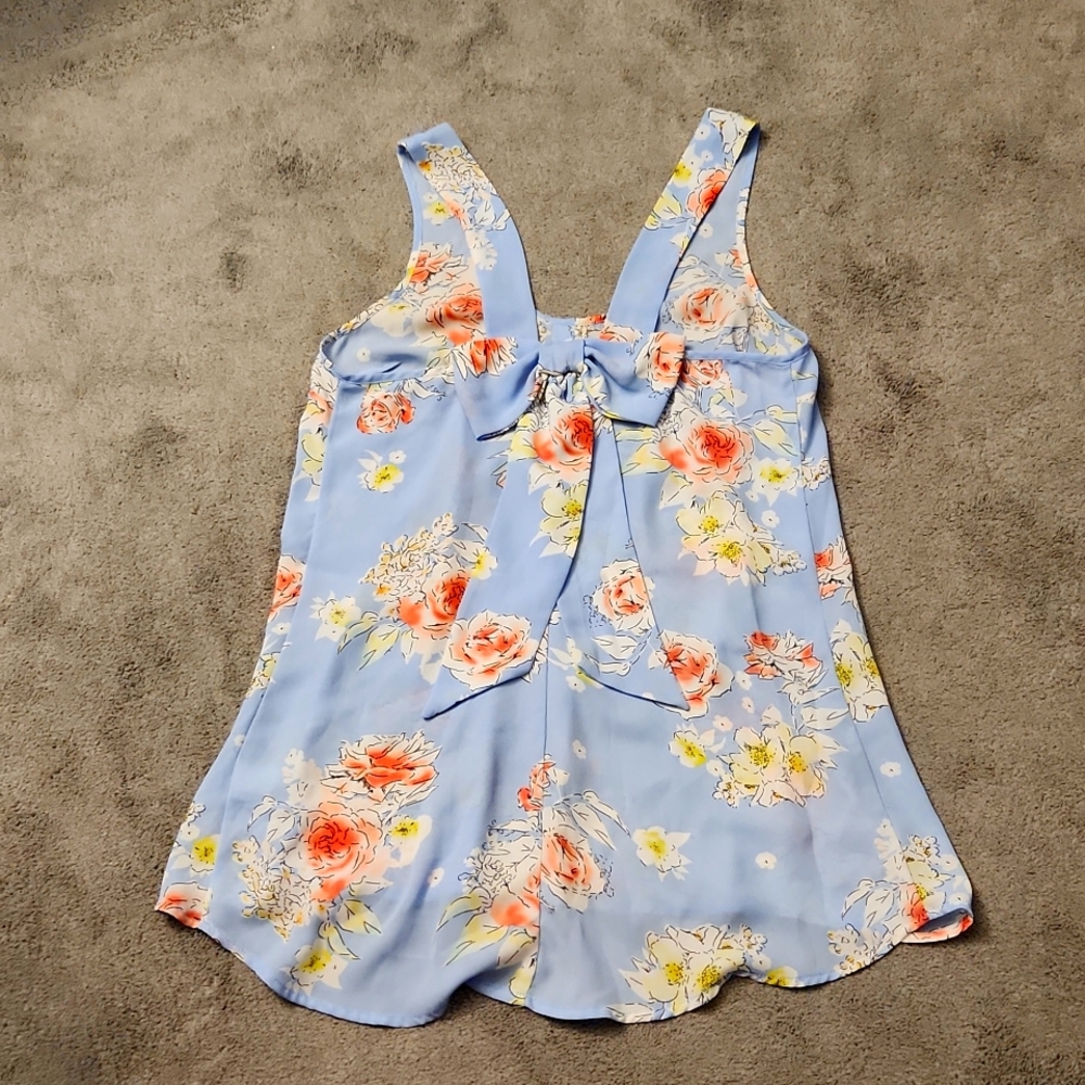 Candie's High Low Sleeveless Top
